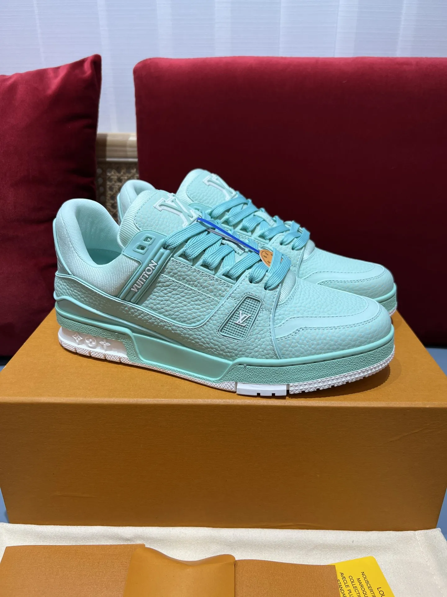 Louis Vuitton Trainer Sneaker Mint Green Low –  Rep Shoes & Replica Shoes MoistureWicking 365