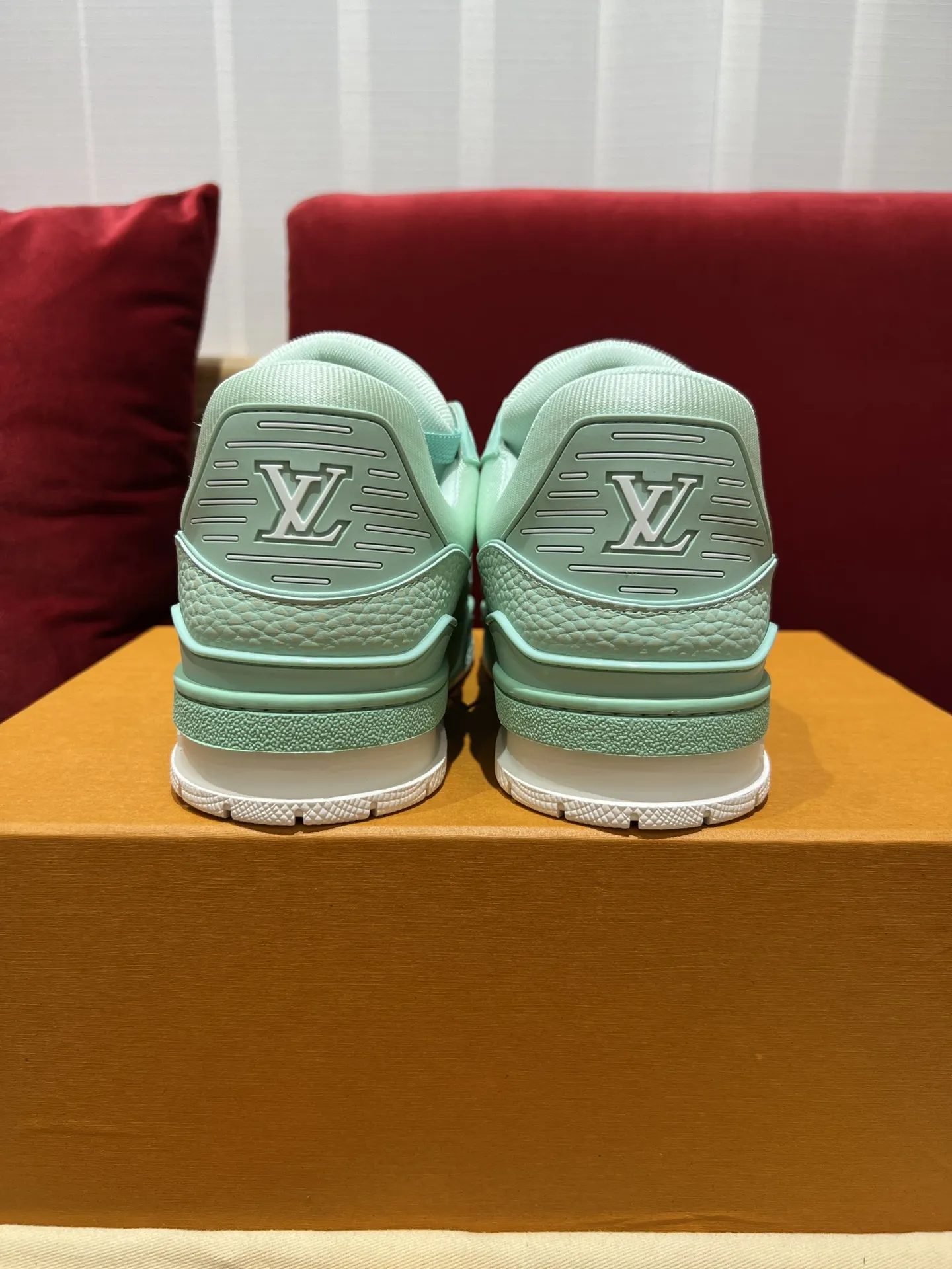 Louis Vuitton Trainer Sneaker Mint Green Low –  Rep Shoes & Replica Shoes MoistureWicking 365