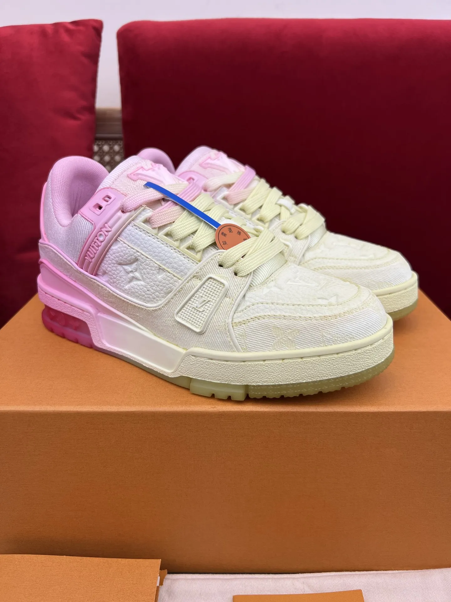 Functional Louis Vuitton Trainer Sneaker Pink Gradient – Replica Shoes & Louis Vuitton Fake 306