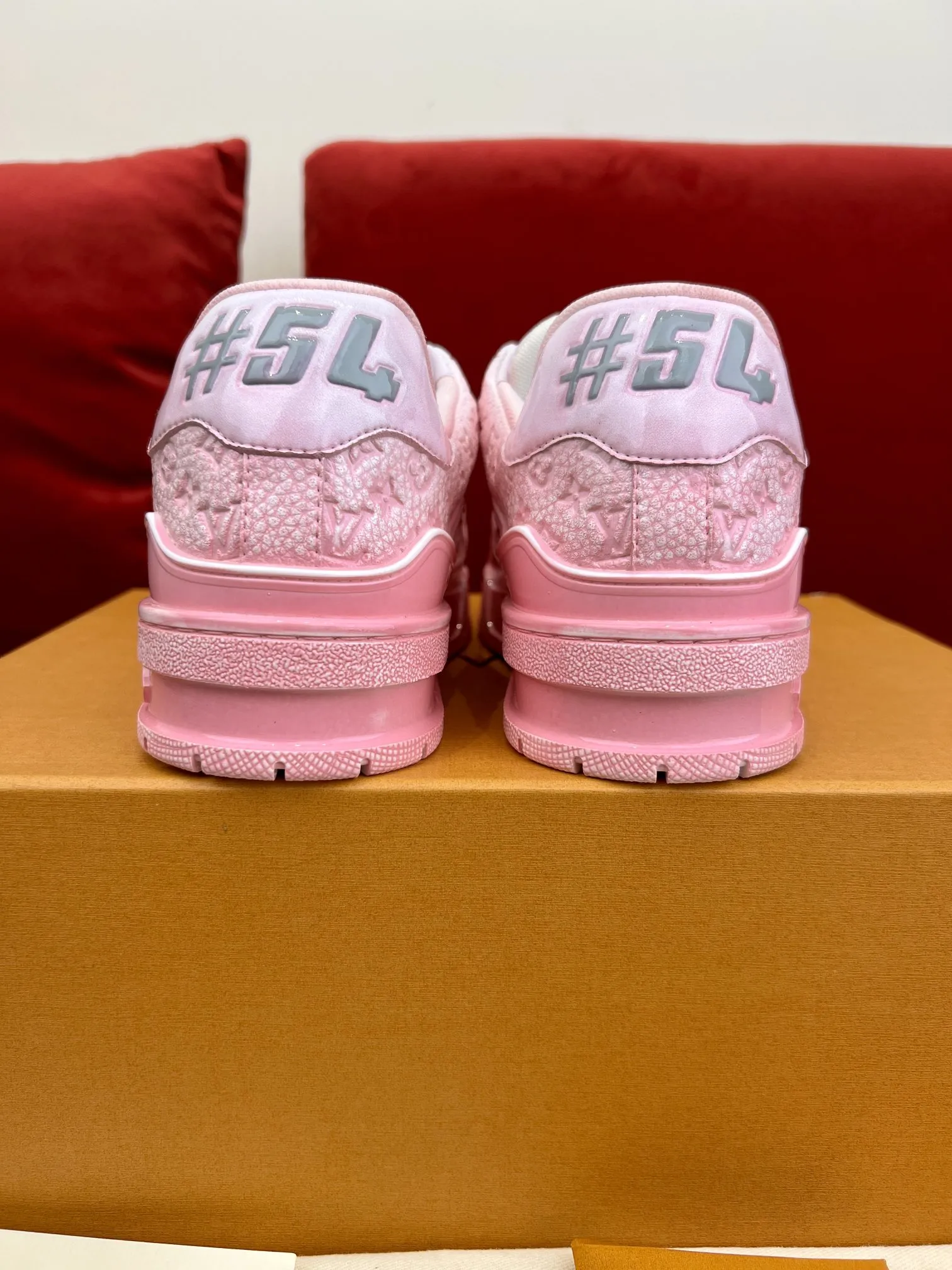 Trendy Louis Vuitton Trainer Sneaker Pink Lace-Up – Replica Shoes & Louis Vuitton Fake 314