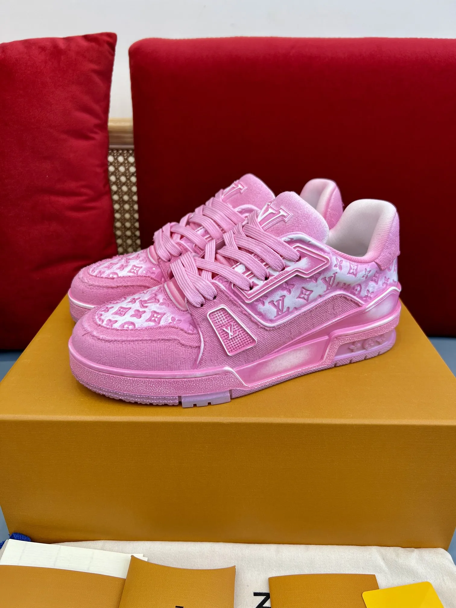 Louis Vuitton Trainer Sneaker Pink Monogram – Replica Shoes & Fake Louis Vuitton Collection Comfortable 338