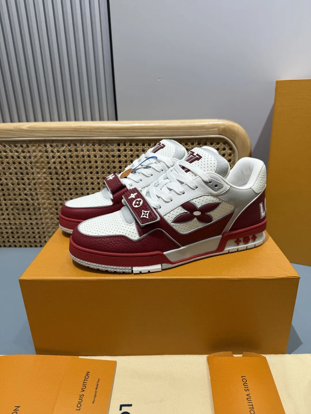 Louis Vuitton Trainer Sneaker Red White –  Replica Shoes & Rep Footwear ZipUp 442