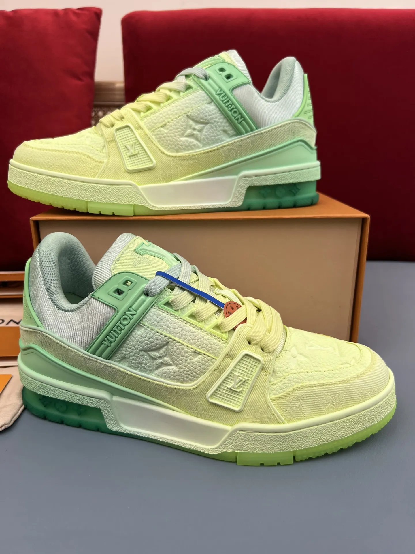 Louis Vuitton Trainer Sneaker Yellow Gradient – Replica Shoes & LV Fake Edition Fashionable 310