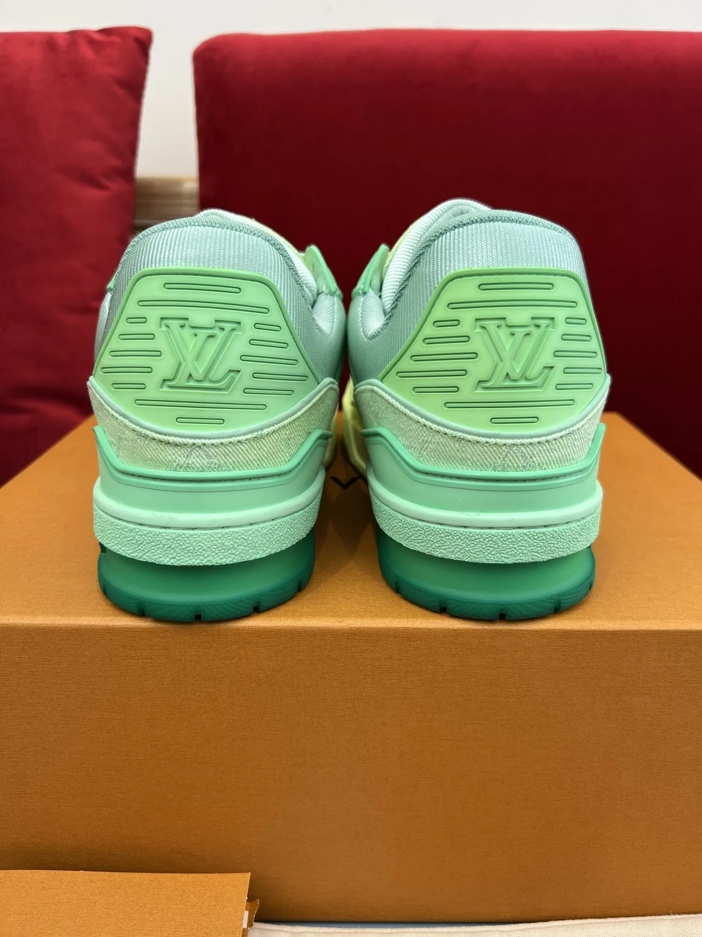 Louis Vuitton Trainer Sneaker Yellow Gradient – Replica Shoes & LV Fake Edition Fashionable 310