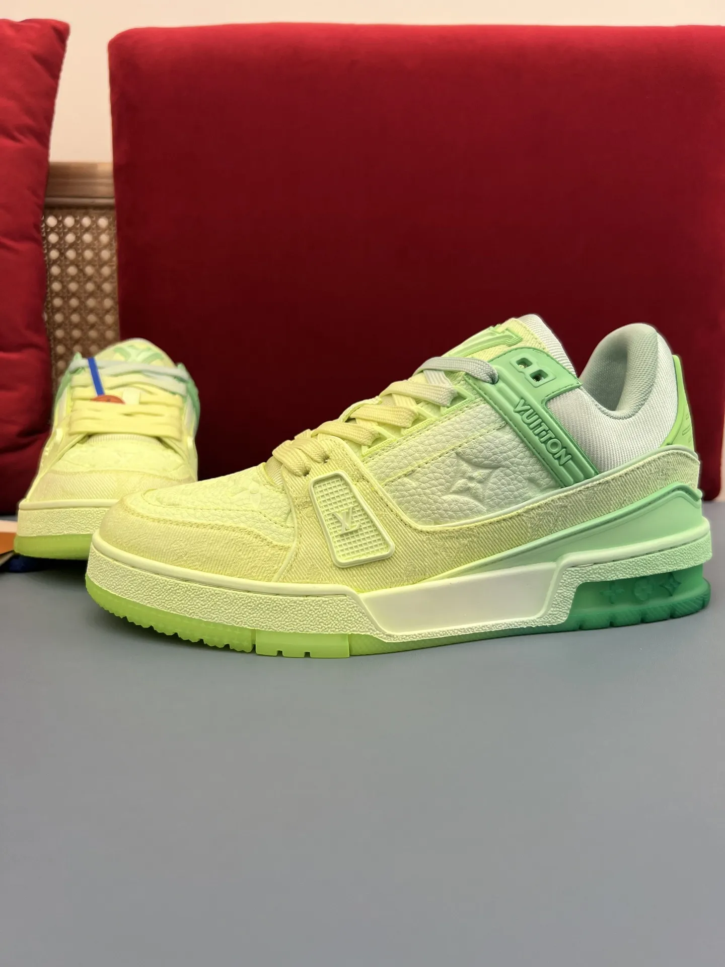 Louis Vuitton Trainer Sneaker Yellow Gradient – Replica Shoes & LV Fake Edition Fashionable 310