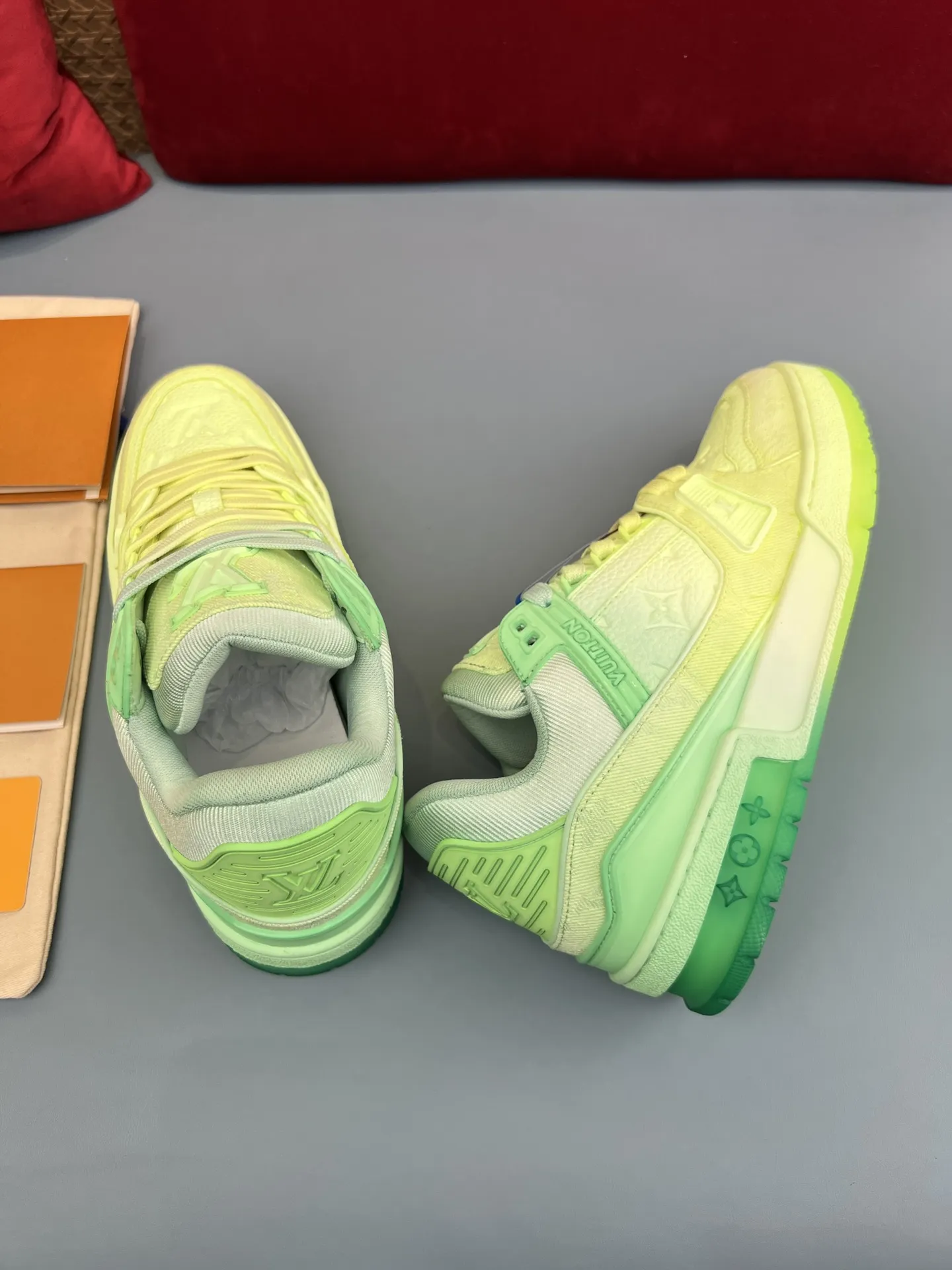 Louis Vuitton Trainer Sneaker Yellow Gradient – Replica Shoes & LV Fake Edition Fashionable 310