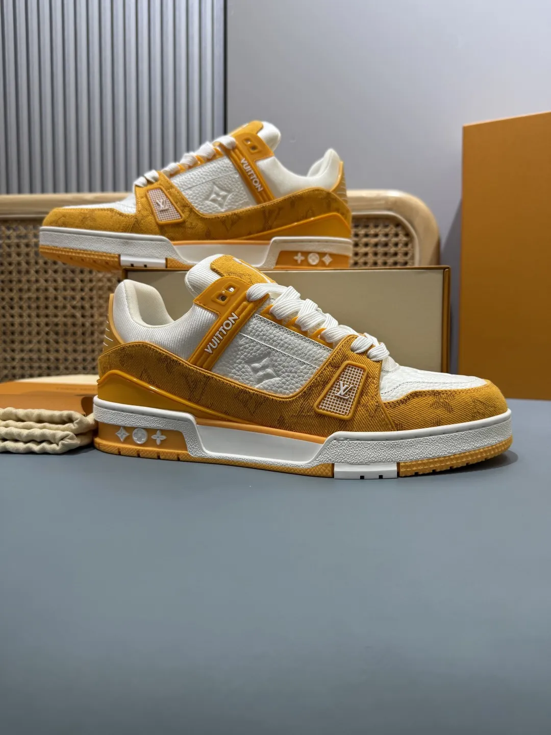 Affordable Louis Vuitton Trainer Sneakers Yellow White –  Replica Shoes & Rep Shoes 390