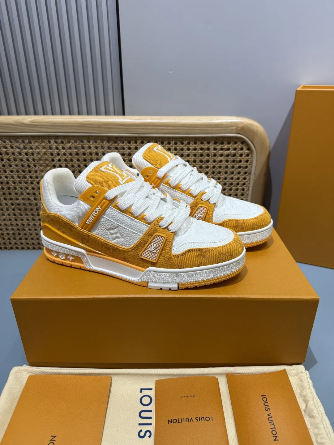 Affordable Louis Vuitton Trainer Sneakers Yellow White –  Replica Shoes & Rep Shoes 390