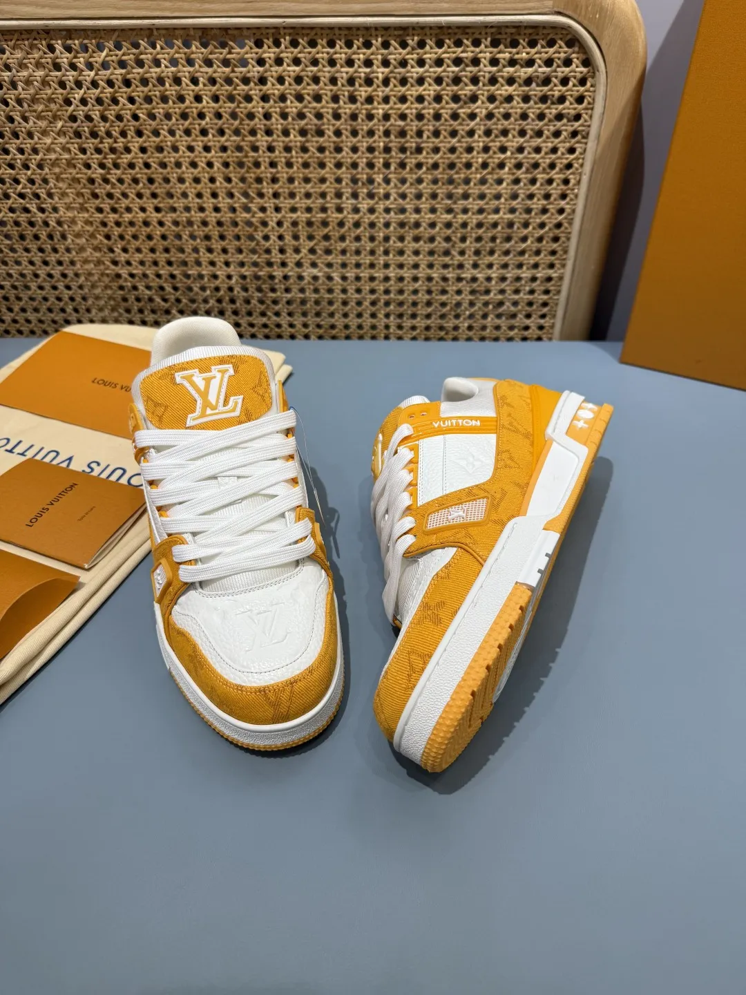 Affordable Louis Vuitton Trainer Sneakers Yellow White –  Replica Shoes & Rep Shoes 390