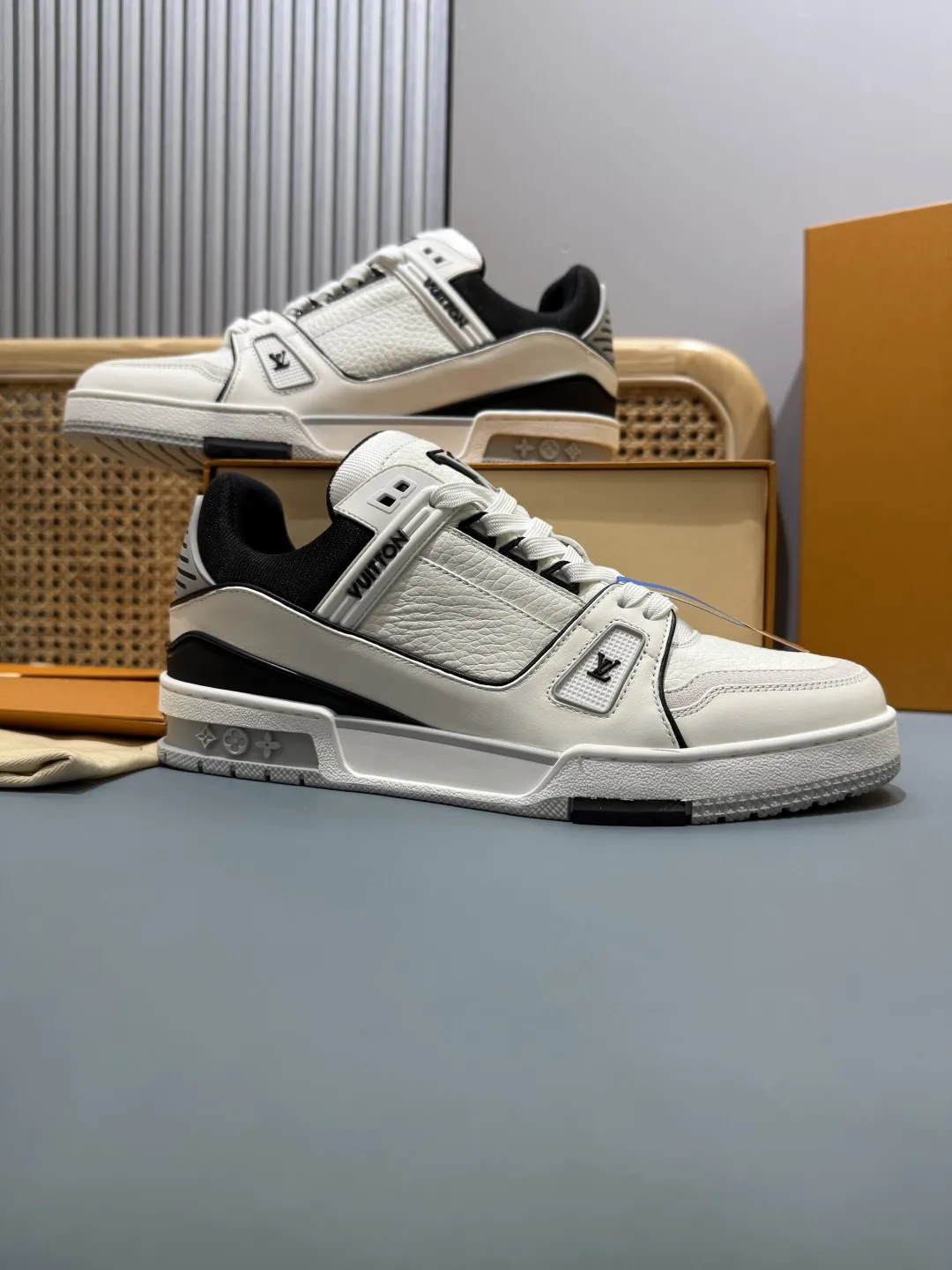 Louis Vuitton Trainer White Black Replica  Shoes – Rep Shoes & LV Replica SportInspired 379