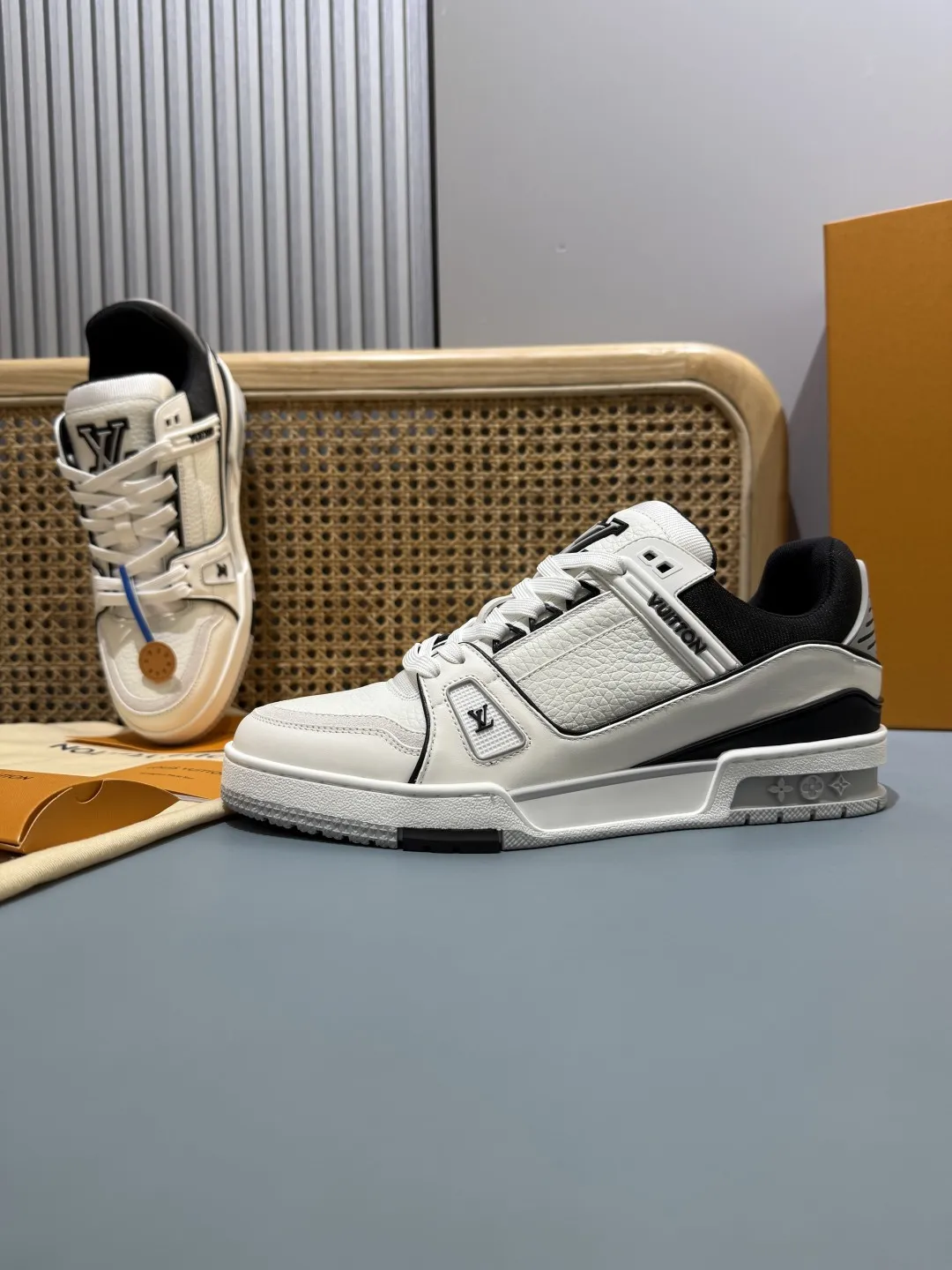 Louis Vuitton Trainer White Black Replica  Shoes – Rep Shoes & LV Replica SportInspired 379