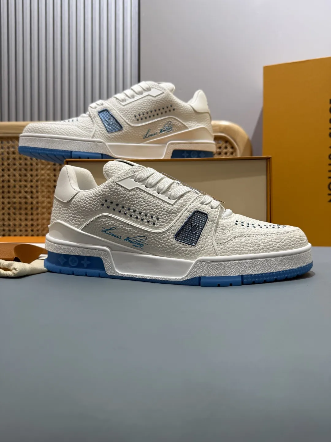 Durable Louis Vuitton Trainer White Blue Replica Shoes –  Rep Shoes 388