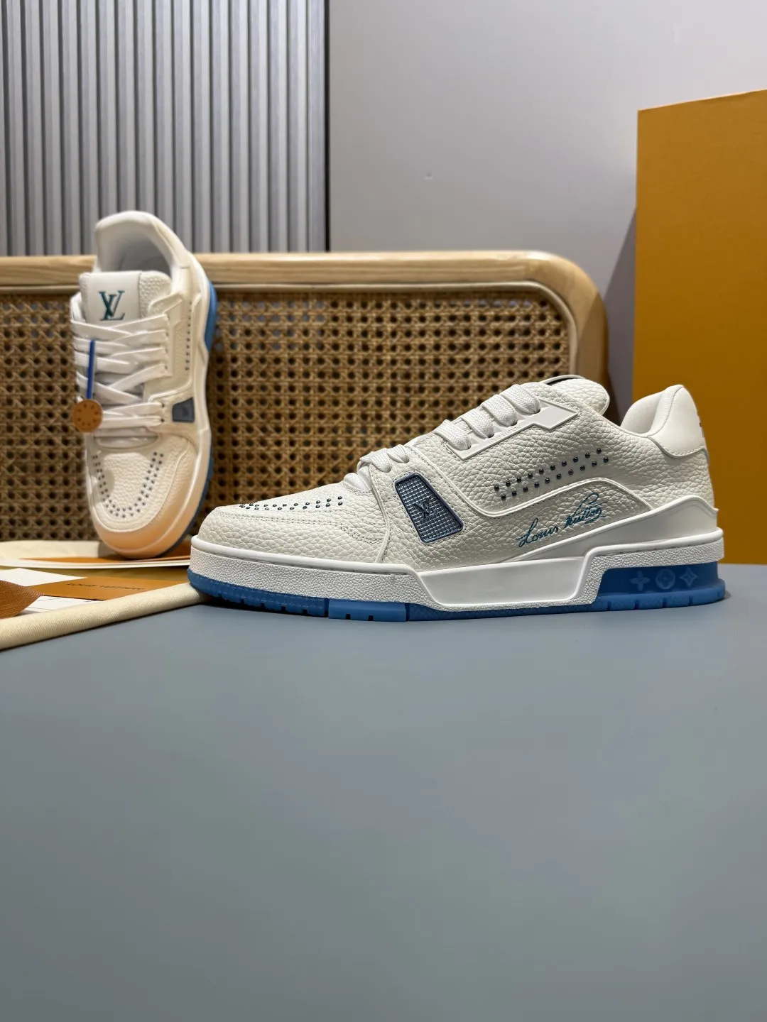 Durable Louis Vuitton Trainer White Blue Replica Shoes –  Rep Shoes 388