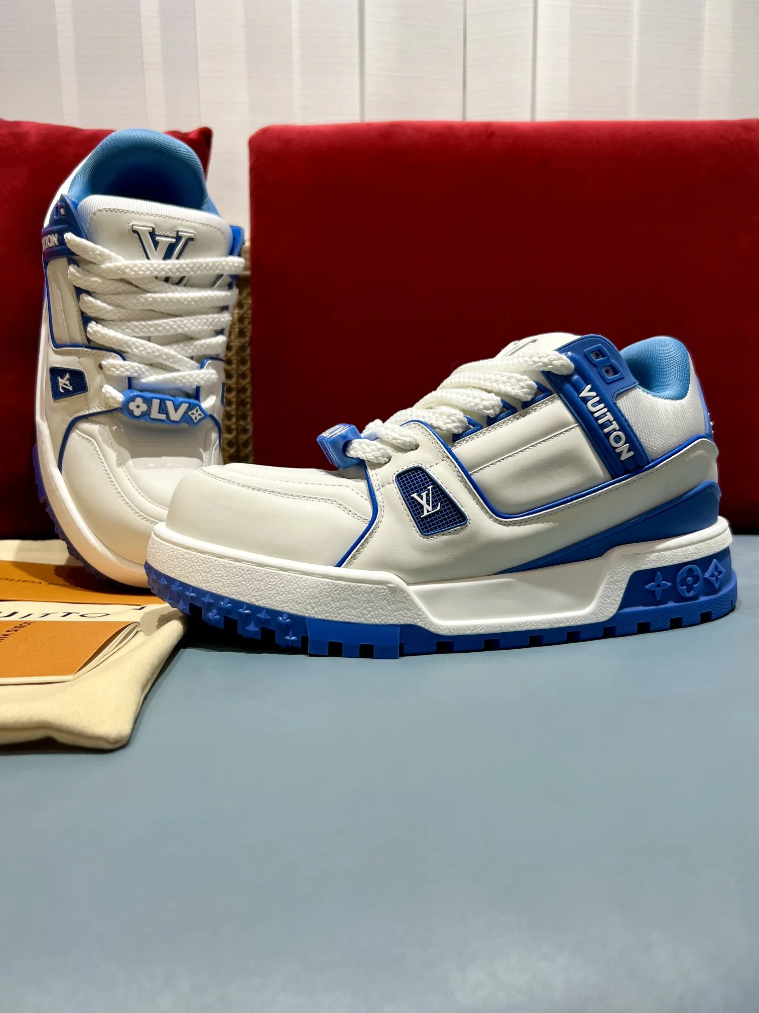 Louis Vuitton Trainer White Blue Replica Shoes –  Rep Sneakers TechFriendly 358