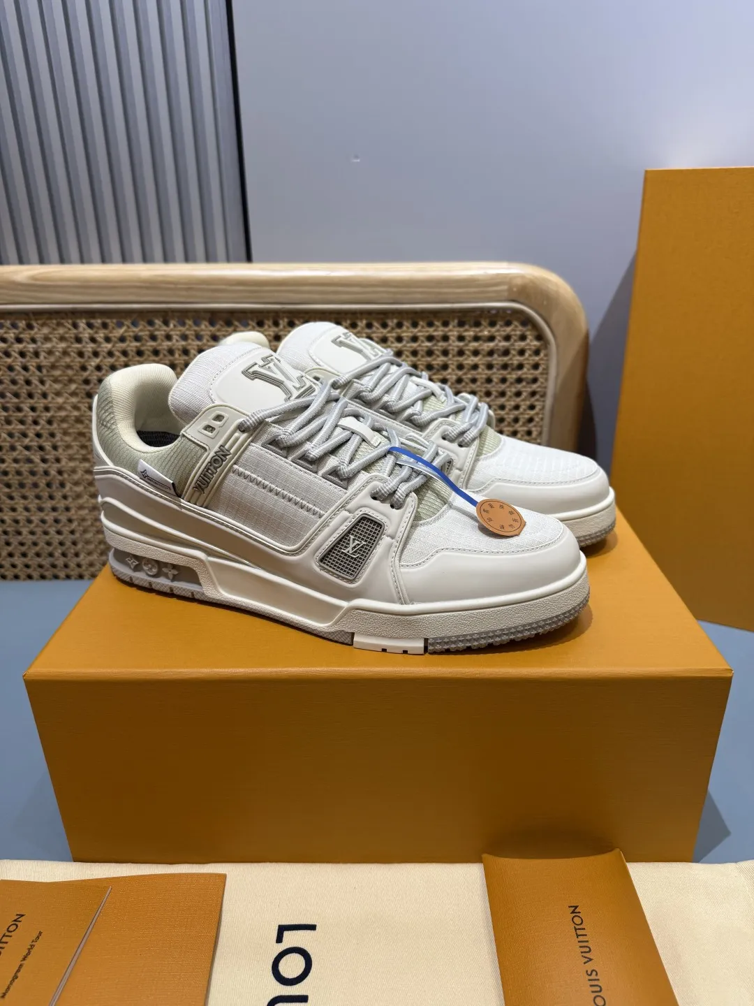 Louis Vuitton Trainer White  Sneakers – Replica Shoes & Louis Vuitton Fake Collection Durable 418