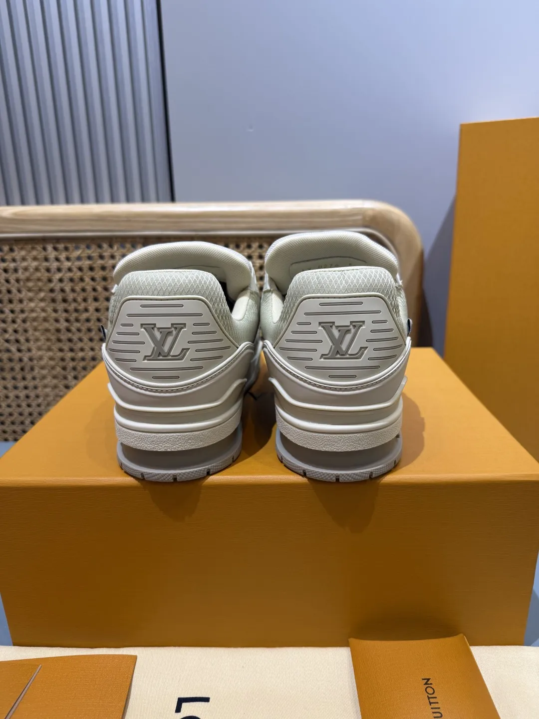 Louis Vuitton Trainer White  Sneakers – Replica Shoes & Louis Vuitton Fake Collection Durable 418