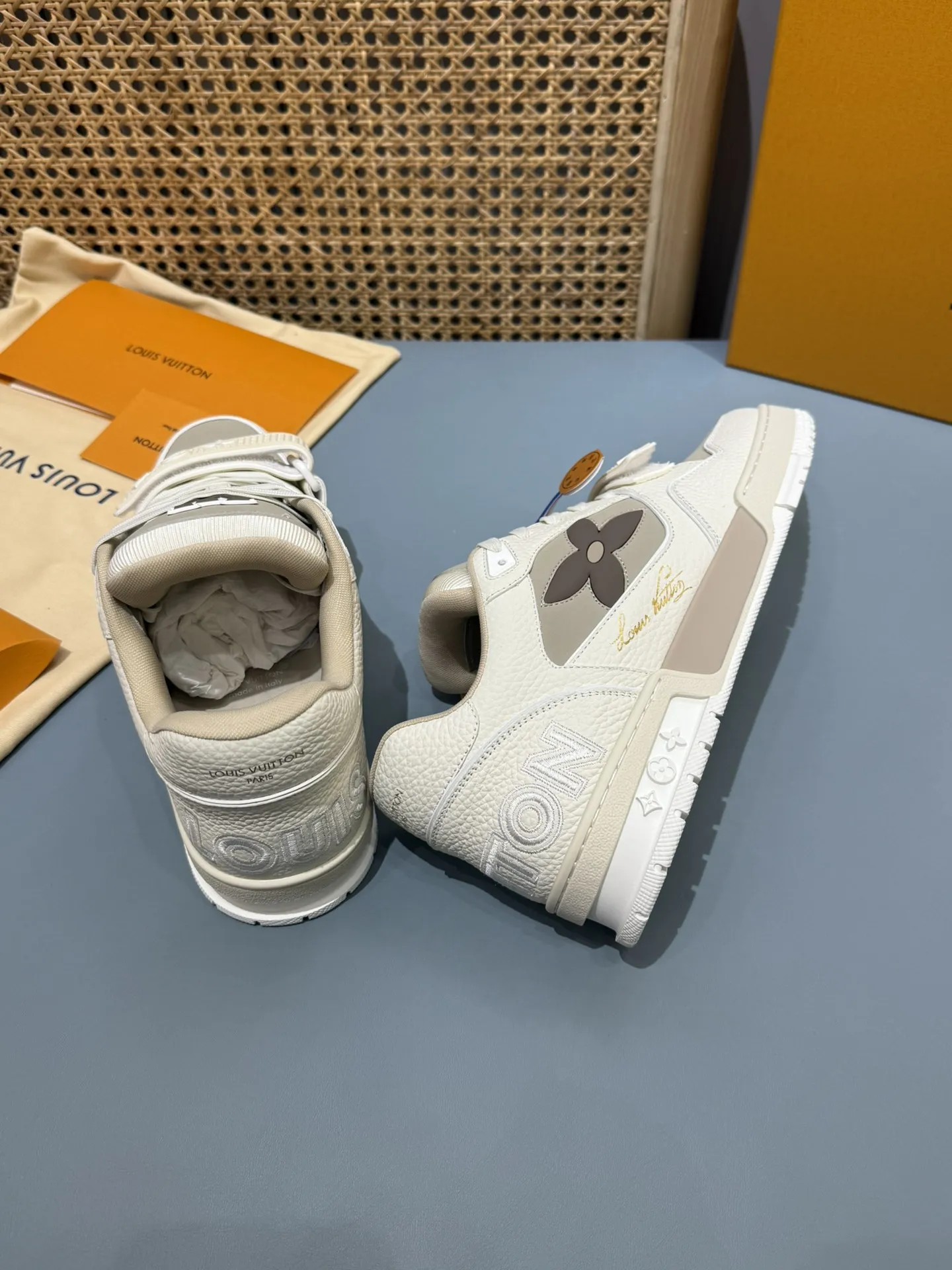 SunProtective Louis Vuitton Trainer White Grey Replica Shoes with Rep Sneakers Style 419