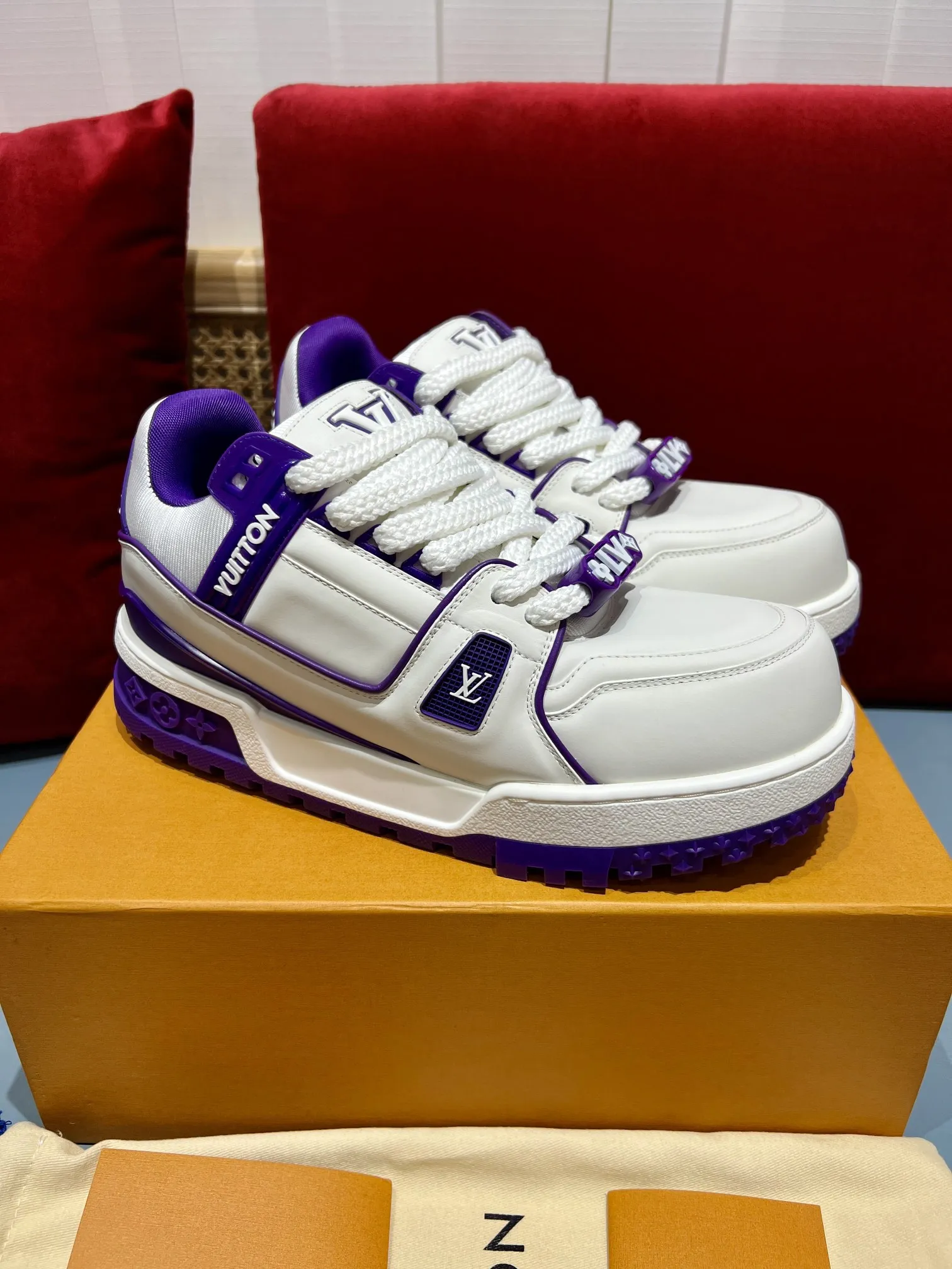Louis Vuitton Trainer White Purple Replica Shoes – Rep Sneakers Youthful 361