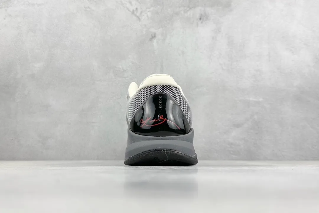 NK Zoom Kobe 5 Protro – Metallic Silver Black – High-Quality Rep Shoes with Replica Nike Design UrbanStyle 1461