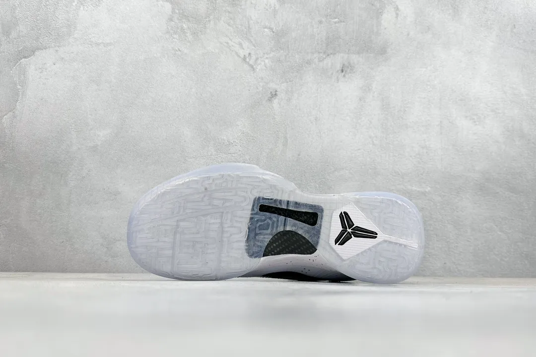 NK Zoom Kobe 5 Protro – White Black – High-Quality Rep Shoes with Replica Design SmartChoice 1467