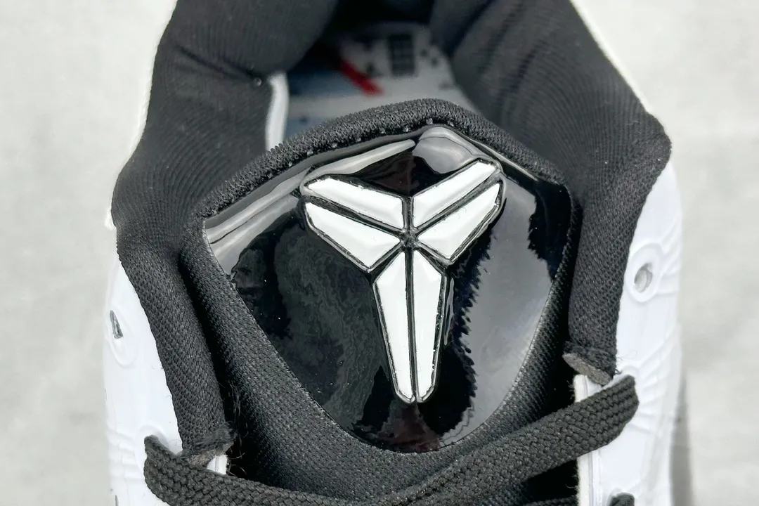NK Zoom Kobe 5 Protro – White Black – High-Quality Rep Shoes with Replica Design SmartChoice 1467