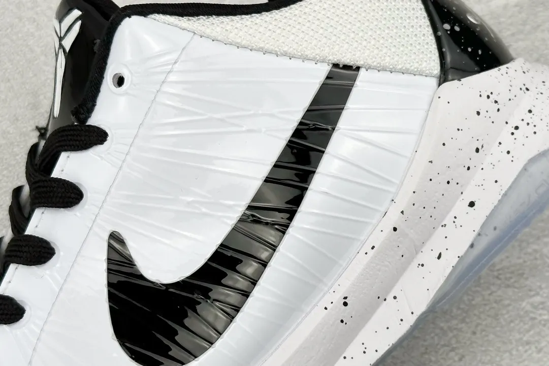 NK Zoom Kobe 5 Protro – White Black – High-Quality Rep Shoes with Replica Design SmartChoice 1467
