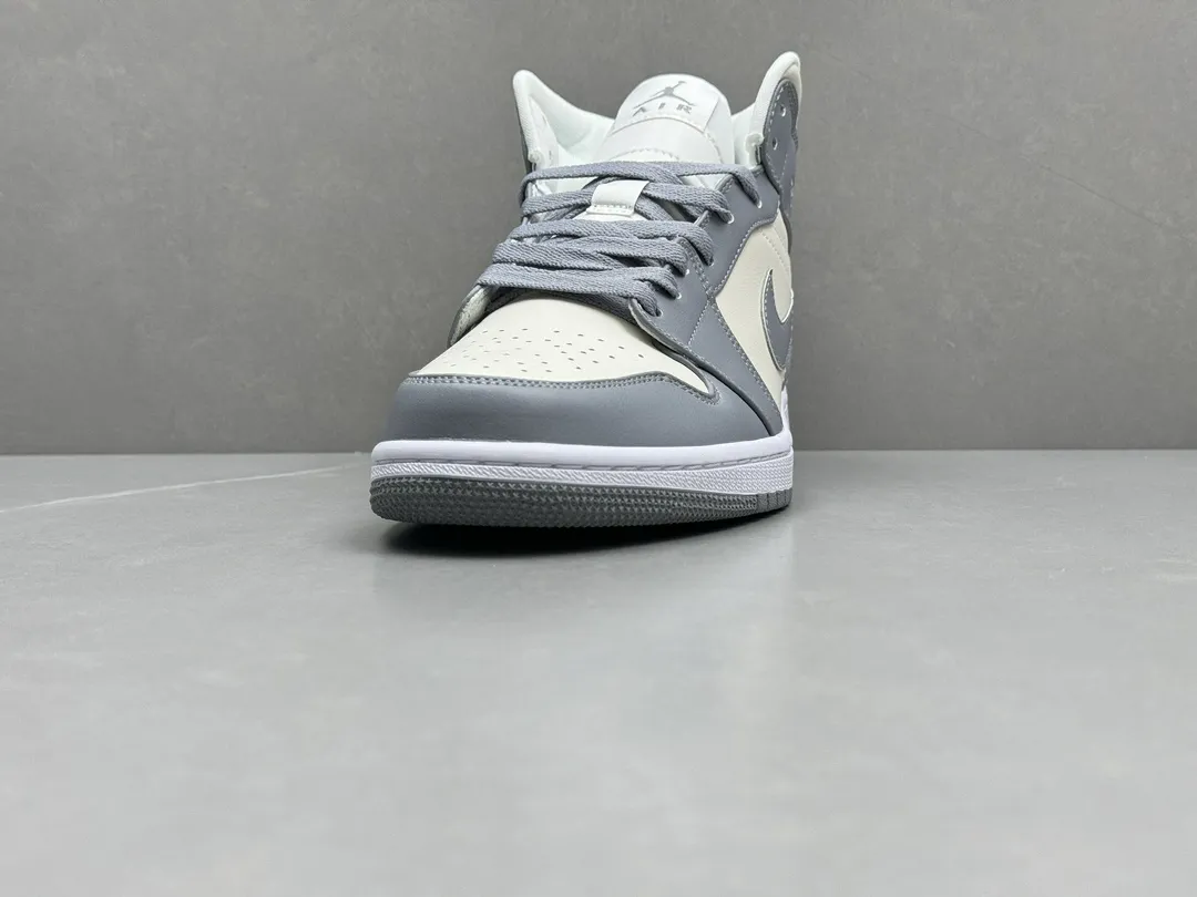Fashionable Nike AJ1 Mid Grey White Basketball Shoes – Rep Shoes & Replica Nike Sneakers – Sizes 36-46 (Including Half Sizes 1228