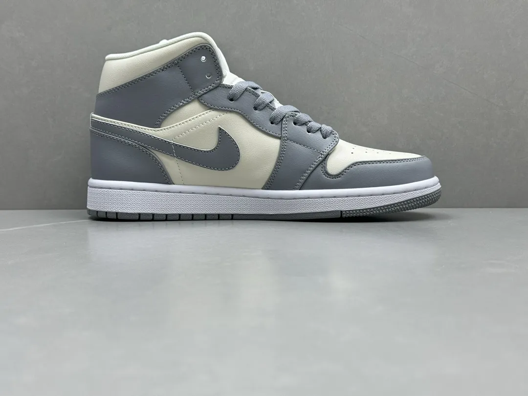 Fashionable Nike AJ1 Mid Grey White Basketball Shoes – Rep Shoes & Replica Nike Sneakers – Sizes 36-46 (Including Half Sizes 1228