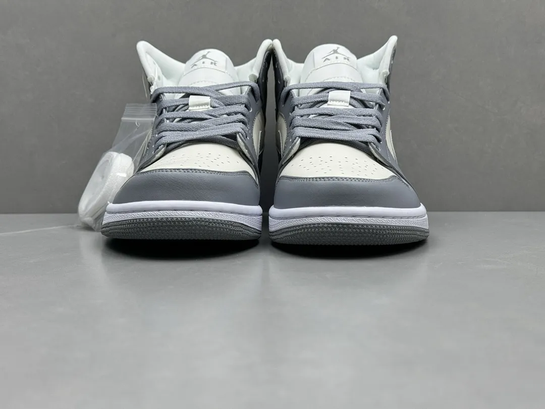 Fashionable Nike AJ1 Mid Grey White Basketball Shoes – Rep Shoes & Replica Nike Sneakers – Sizes 36-46 (Including Half Sizes 1228