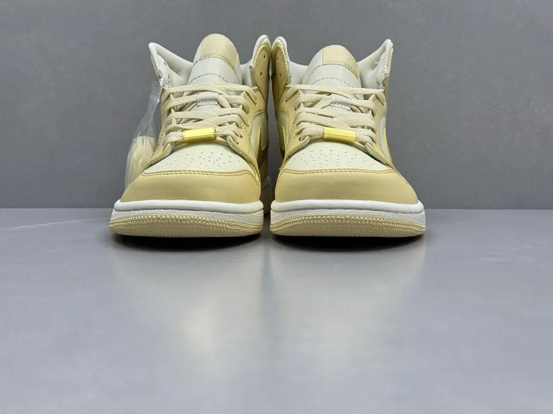 Bright Nike AJ1 Mid ‘University Gold’ – Yellow White, Authentic Version, Rep Shoes, Replica Nikes, Sizes 36-46 (Including Half Sizes 1211