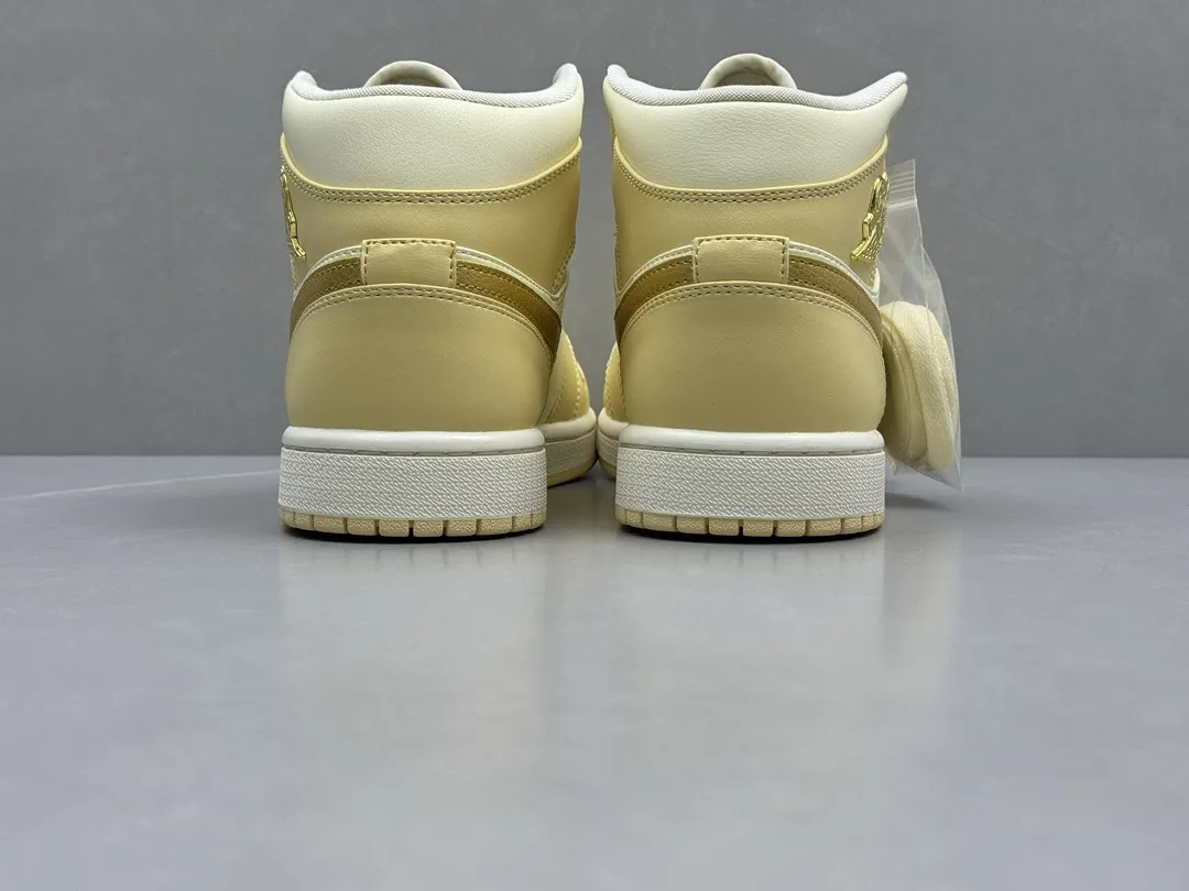 Bright Nike AJ1 Mid ‘University Gold’ – Yellow White, Authentic Version, Rep Shoes, Replica Nikes, Sizes 36-46 (Including Half Sizes 1211