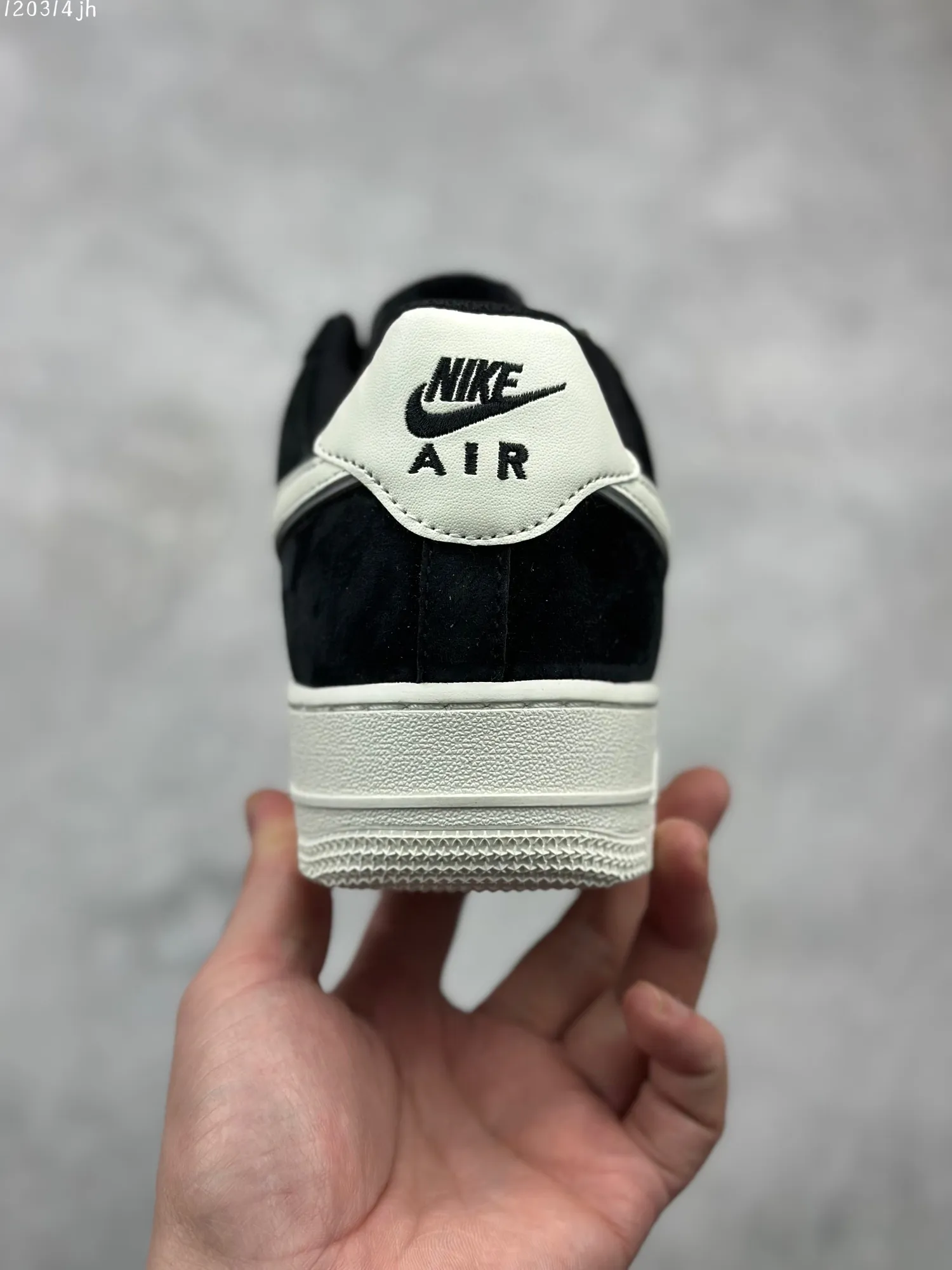 Nike Air Force 1 ’07 Low Black White  Sneakers – Best Replica Sneakers & Rep Shoes – AA1366- Supportive 1007