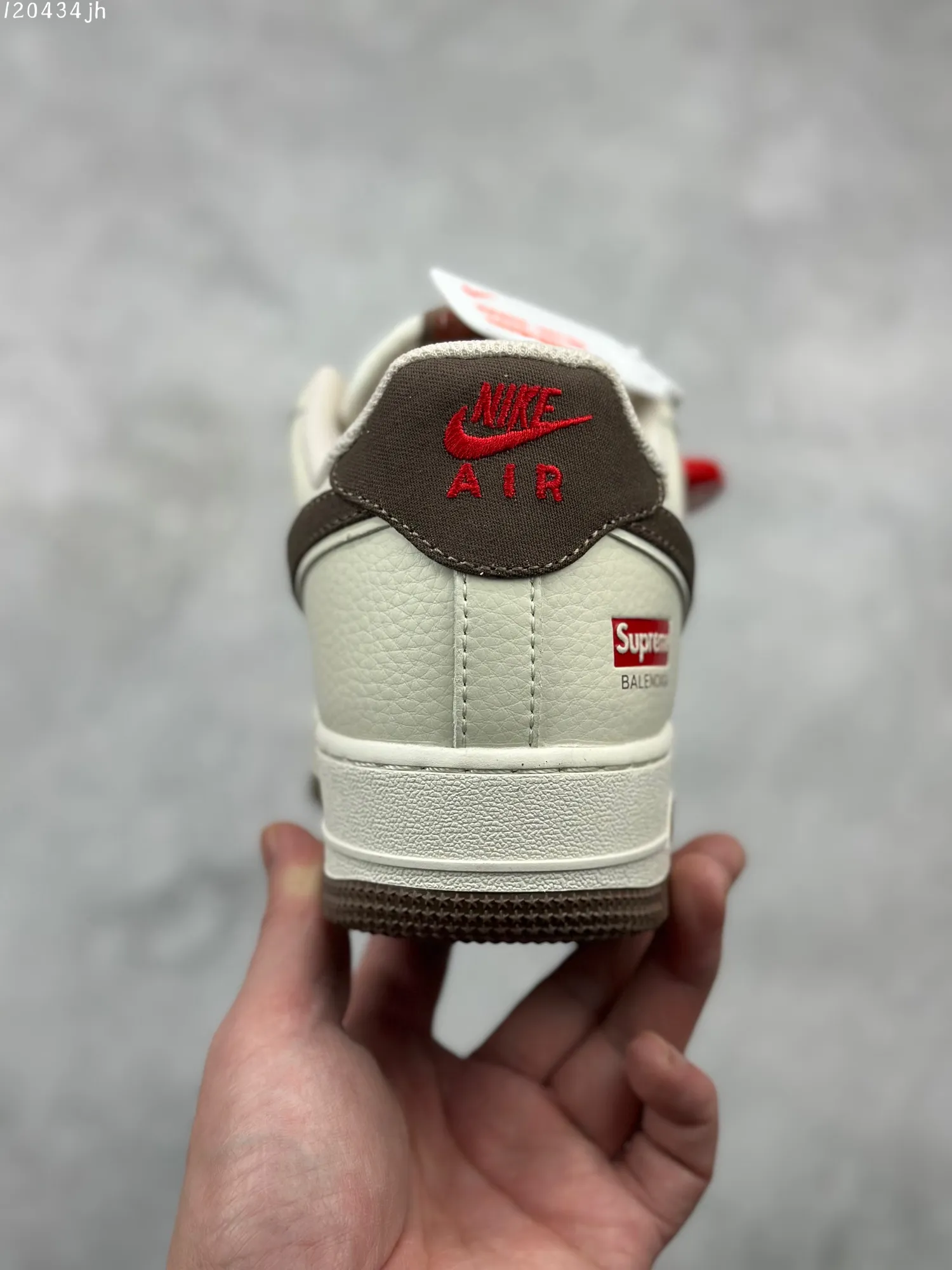 Nike Air Force 1 ’07 Low  Shoes – Brown White – Best Replica Sneakers Original Version (AA1366- Vibrant 1003