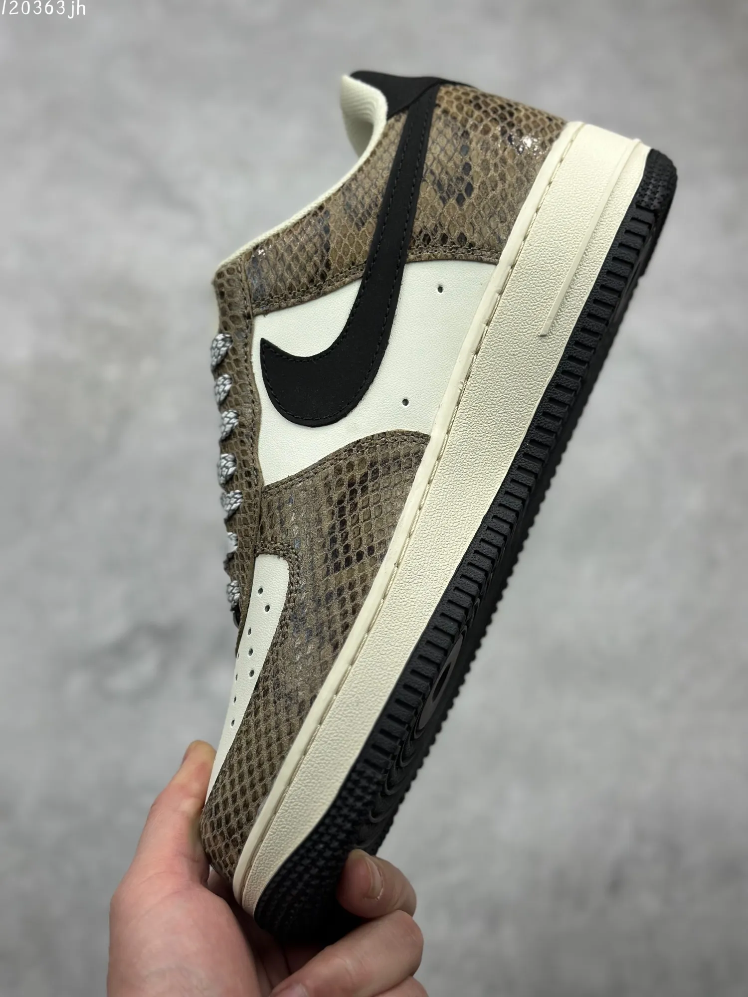 Nike Air Force 1 ’07 Low  Shoes – Camo Black White, AA1366-401, Various Sizes, Best Replica Sneakers, Rep Shoes Chic 1004