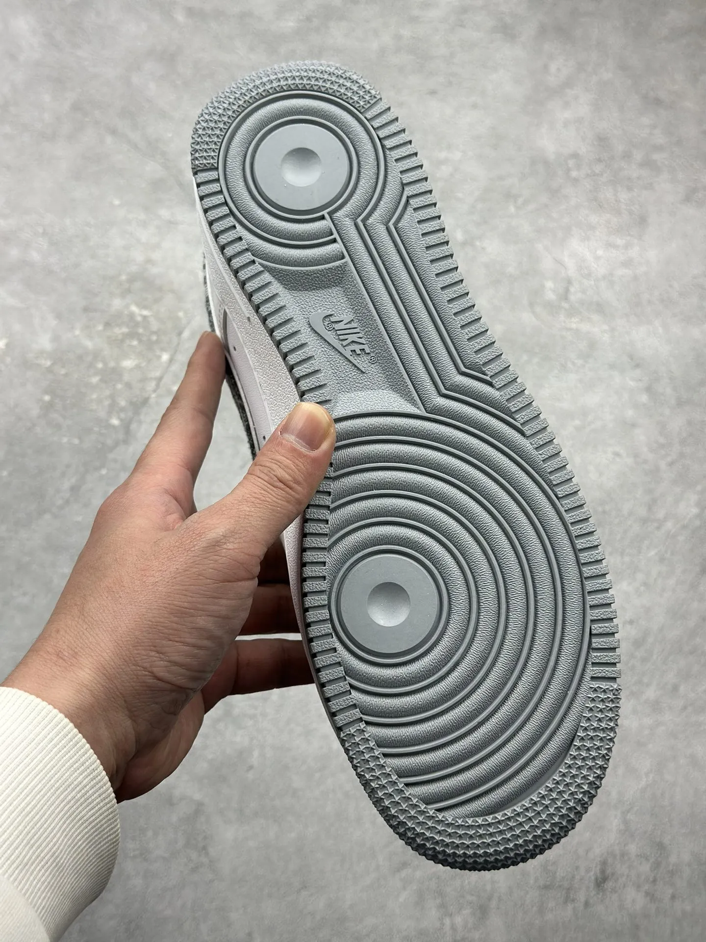 Nike Air Force 1 ’07 Low  Shoes – Grey White, Dior Edition, Best Replica Sneakers, Multiple Sizes Available (AA1366- Affordable 1010
