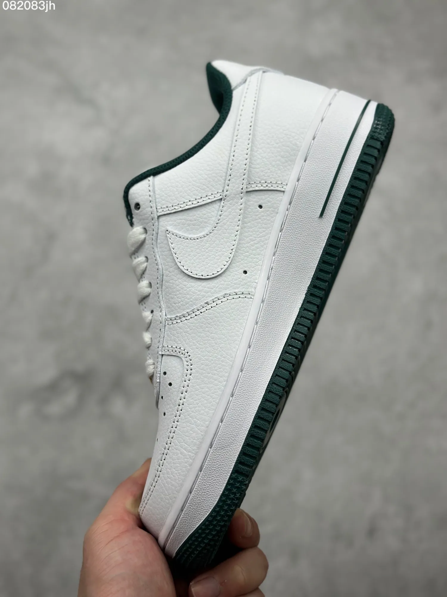 Flexible Nike Air Force 1 ’07 Low White Dark Green 40th Anniversary Star Edition – Men’s  Rep Shoes & Top Replica Sneakers 1047