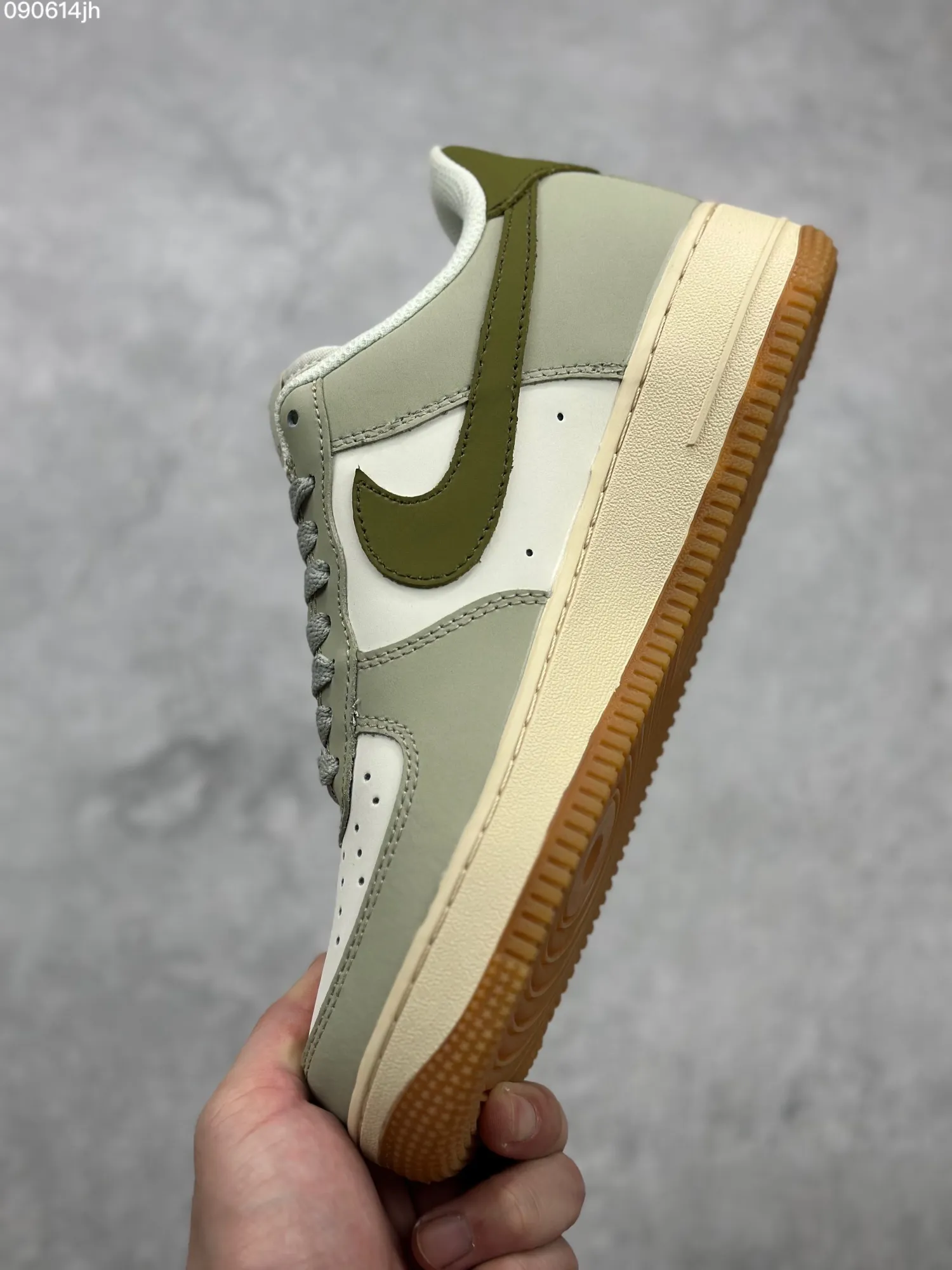 ZeroBulk Nike Air Force 1 ’07 Low White Olive Green  Sneakers – Top Rep Shoes & Best Replica Sneakers – DB3301- 1039