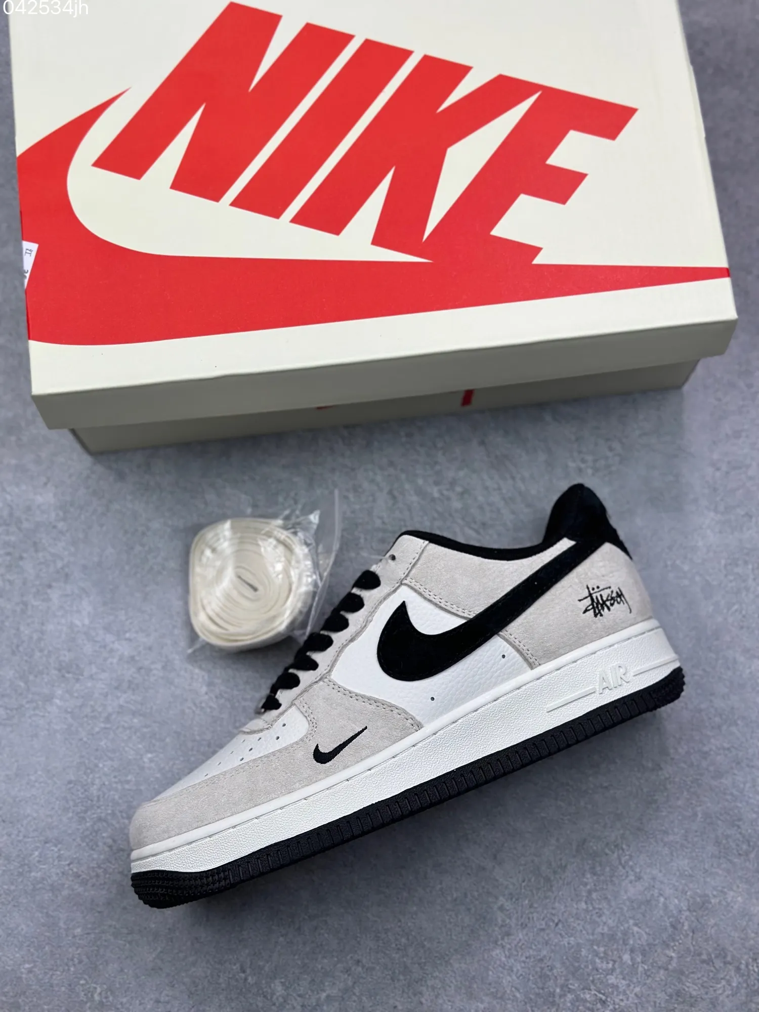 MoistureWicking Nike Air Force 1 ’07 Low x Stussy – Light Grey Black ‘Pig Suede’ – Limited Edition Rep Shoes & Best Replica Sneakers 1000