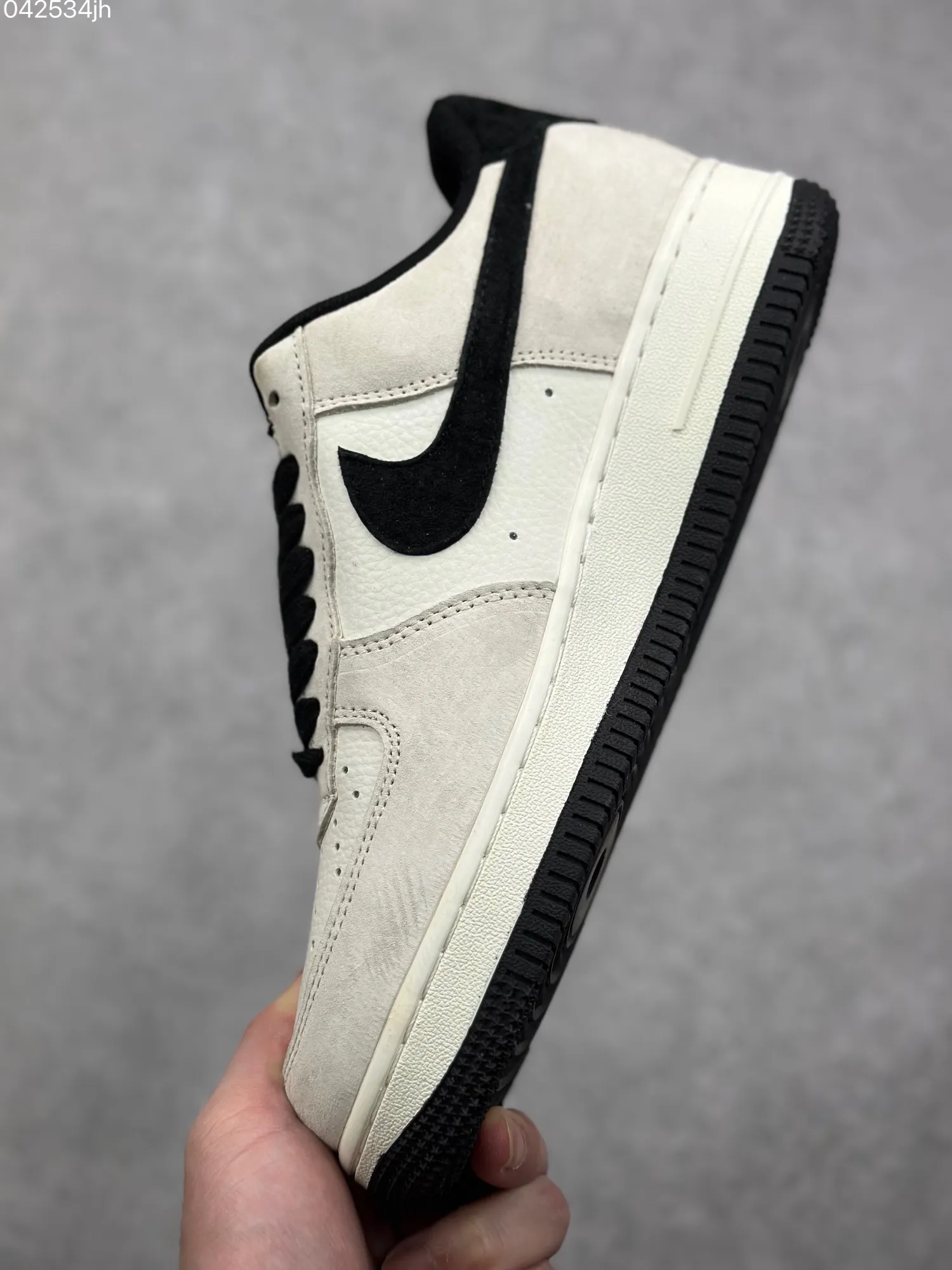 MoistureWicking Nike Air Force 1 ’07 Low x Stussy – Light Grey Black ‘Pig Suede’ – Limited Edition Rep Shoes & Best Replica Sneakers 1000