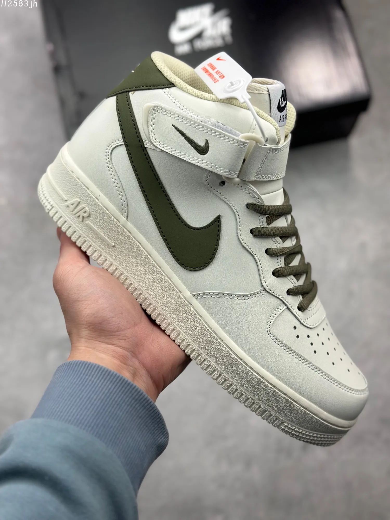 Breathable Nike Air Force 1 ’07 Mid – Cream Olive Green – Authentic Style Rep Shoes – Best Replica Sneakers (LZ6819- 1014
