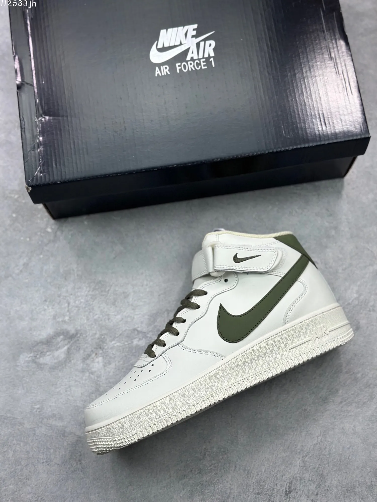 Breathable Nike Air Force 1 ’07 Mid – Cream Olive Green – Authentic Style Rep Shoes – Best Replica Sneakers (LZ6819- 1014