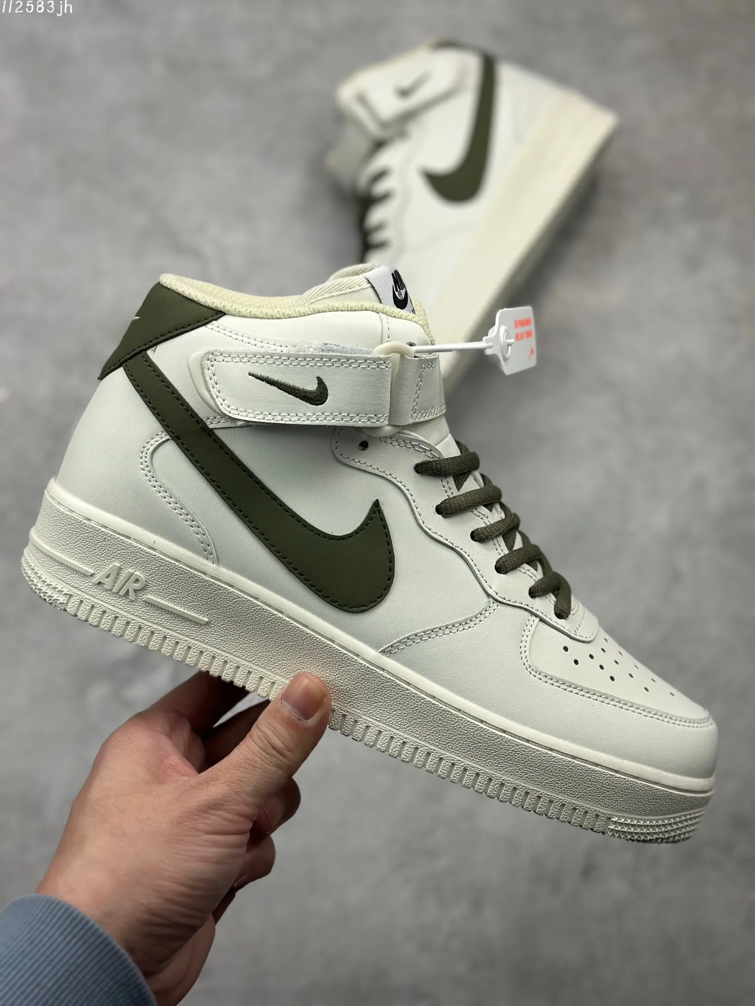 Breathable Nike Air Force 1 ’07 Mid – Cream Olive Green – Authentic Style Rep Shoes – Best Replica Sneakers (LZ6819- 1014