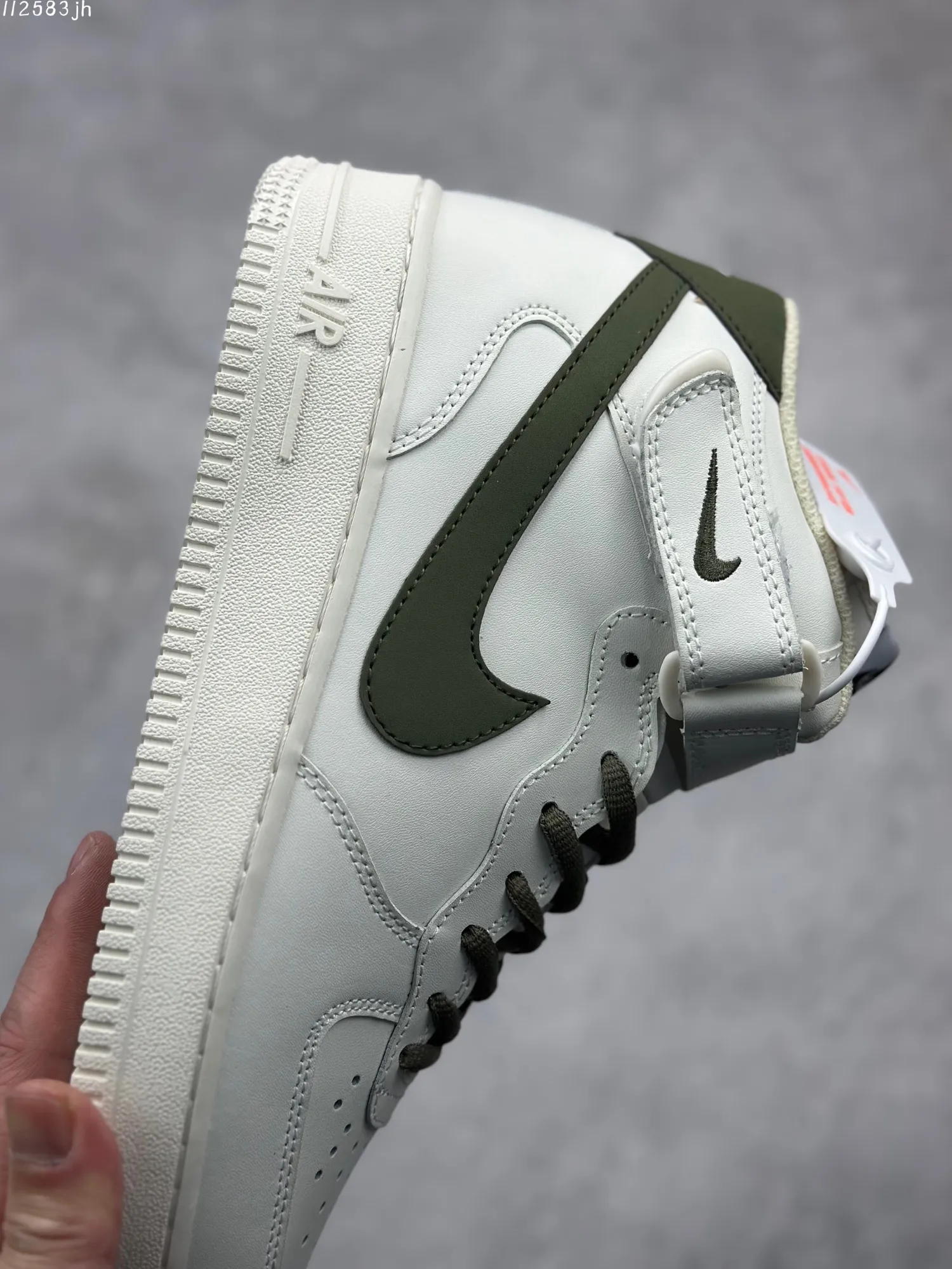 Breathable Nike Air Force 1 ’07 Mid – Cream Olive Green – Authentic Style Rep Shoes – Best Replica Sneakers (LZ6819- 1014