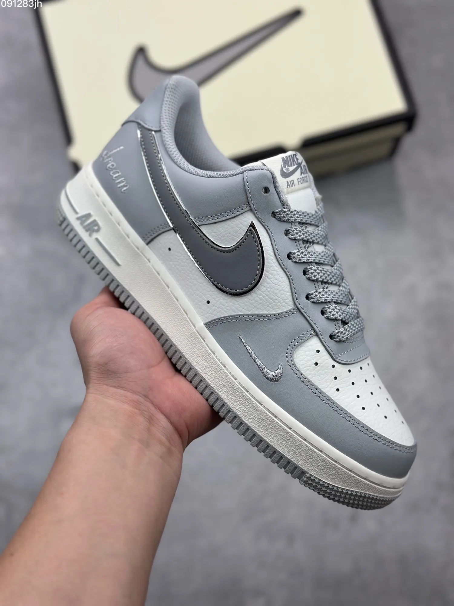 RelaxedFit Nike Air Force 1 Low ’07 “Dream” – Light Grey White Custom Low-Top Rep Shoes & Top Replica Sneakers 1032