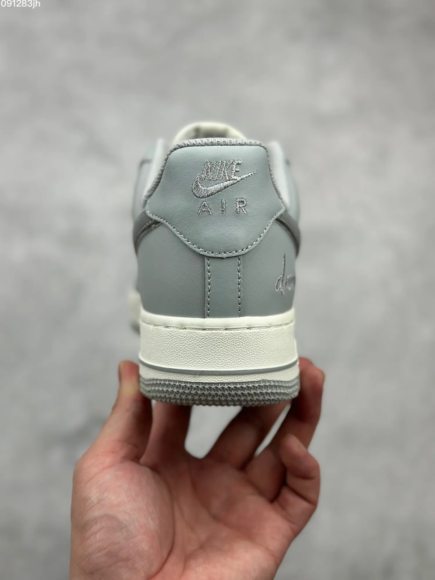 RelaxedFit Nike Air Force 1 Low ’07 “Dream” – Light Grey White Custom Low-Top Rep Shoes & Top Replica Sneakers 1032