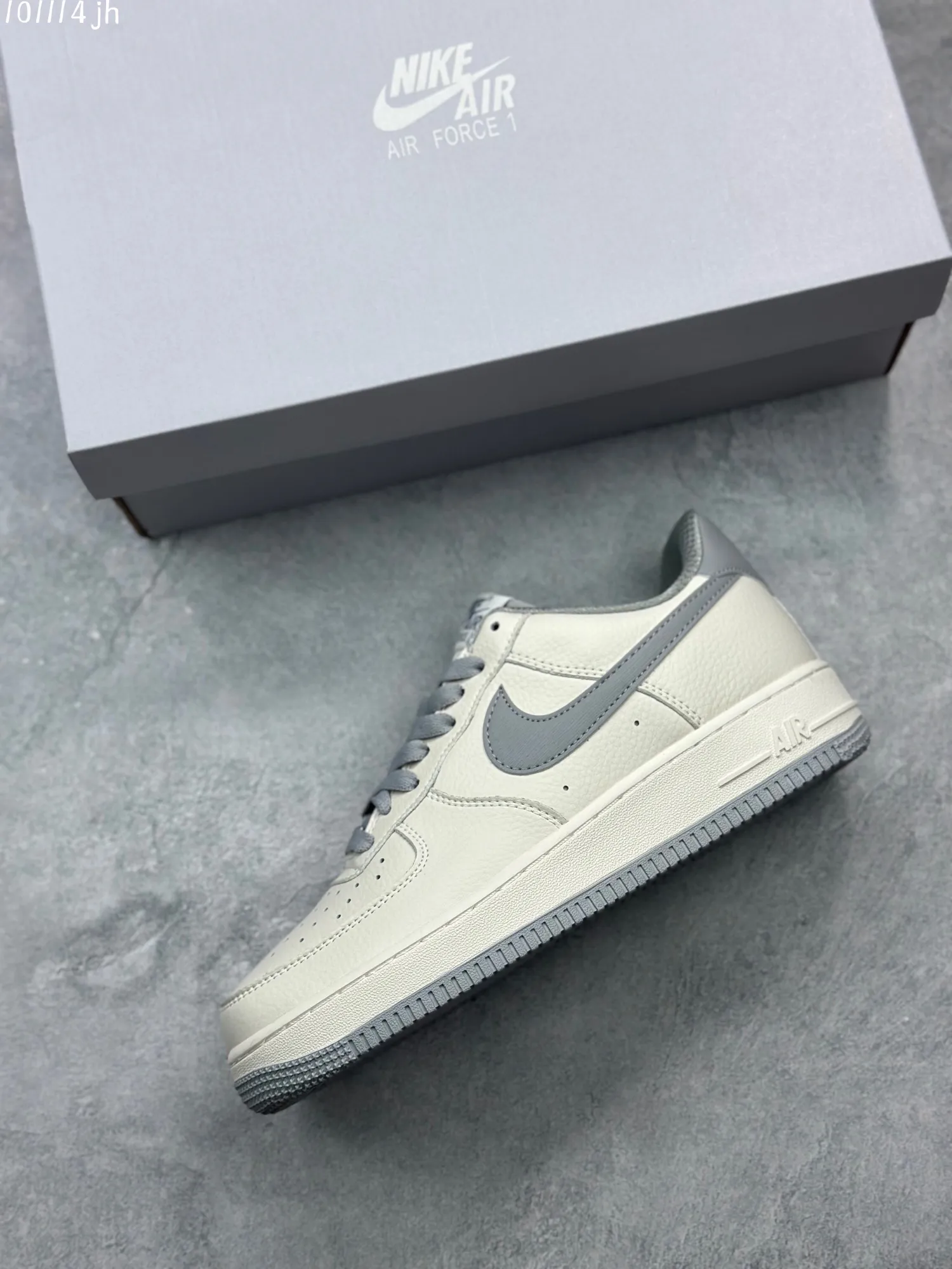 Efficient Nike Air Force 1 Low ’07 “Light Bone Grey” Custom Leather Sneakers – Top Rep Shoes & Best Replica Sneakers – Multiple Sizes Available 1029