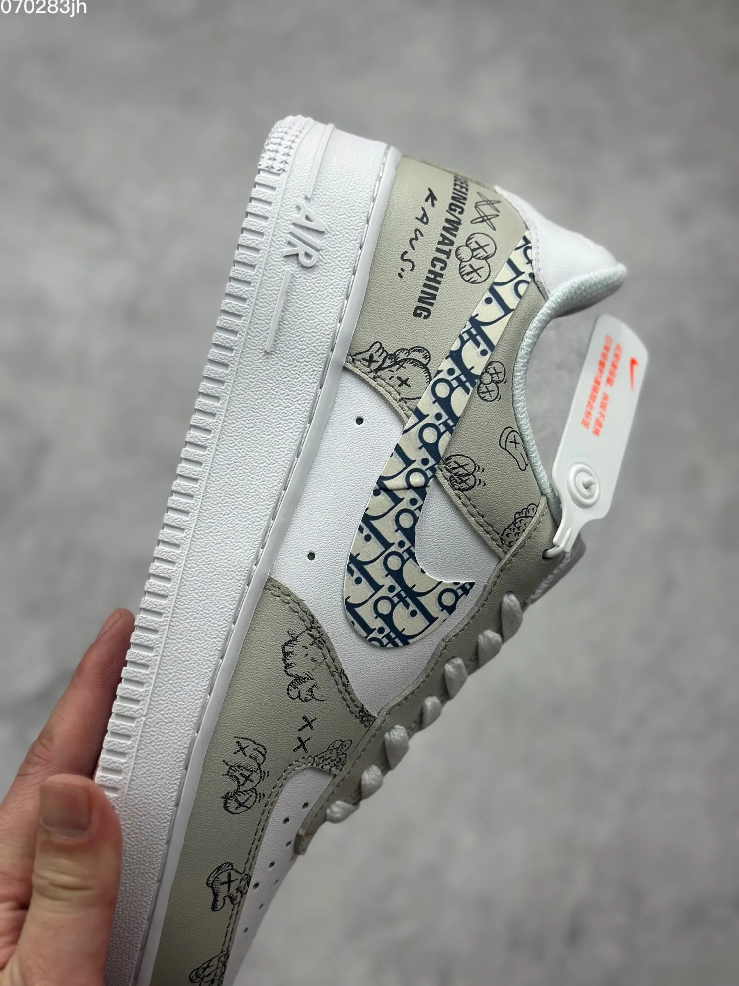 Nike Air Force 1 Low ‘Dior’ White Blue  Sneakers – Best Replica Sneakers with Official Authentic Design, Rep Shoes, Original Box and Accessories, Sizes 36- Sleek 1060