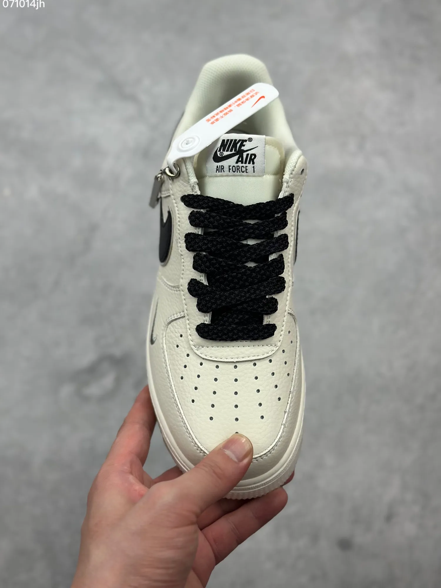 Nike Air Force 1 Low ‘Full Star’ – Cream Black, Custom Low-Top Rep Shoes, Top-Quality Replica Sneakers, Size 36- Premium 1057