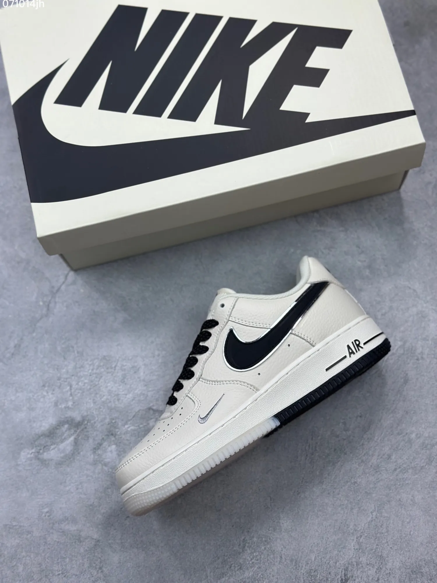 Nike Air Force 1 Low ‘Full Star’ – Cream Black, Custom Low-Top Rep Shoes, Top-Quality Replica Sneakers, Size 36- Premium 1057