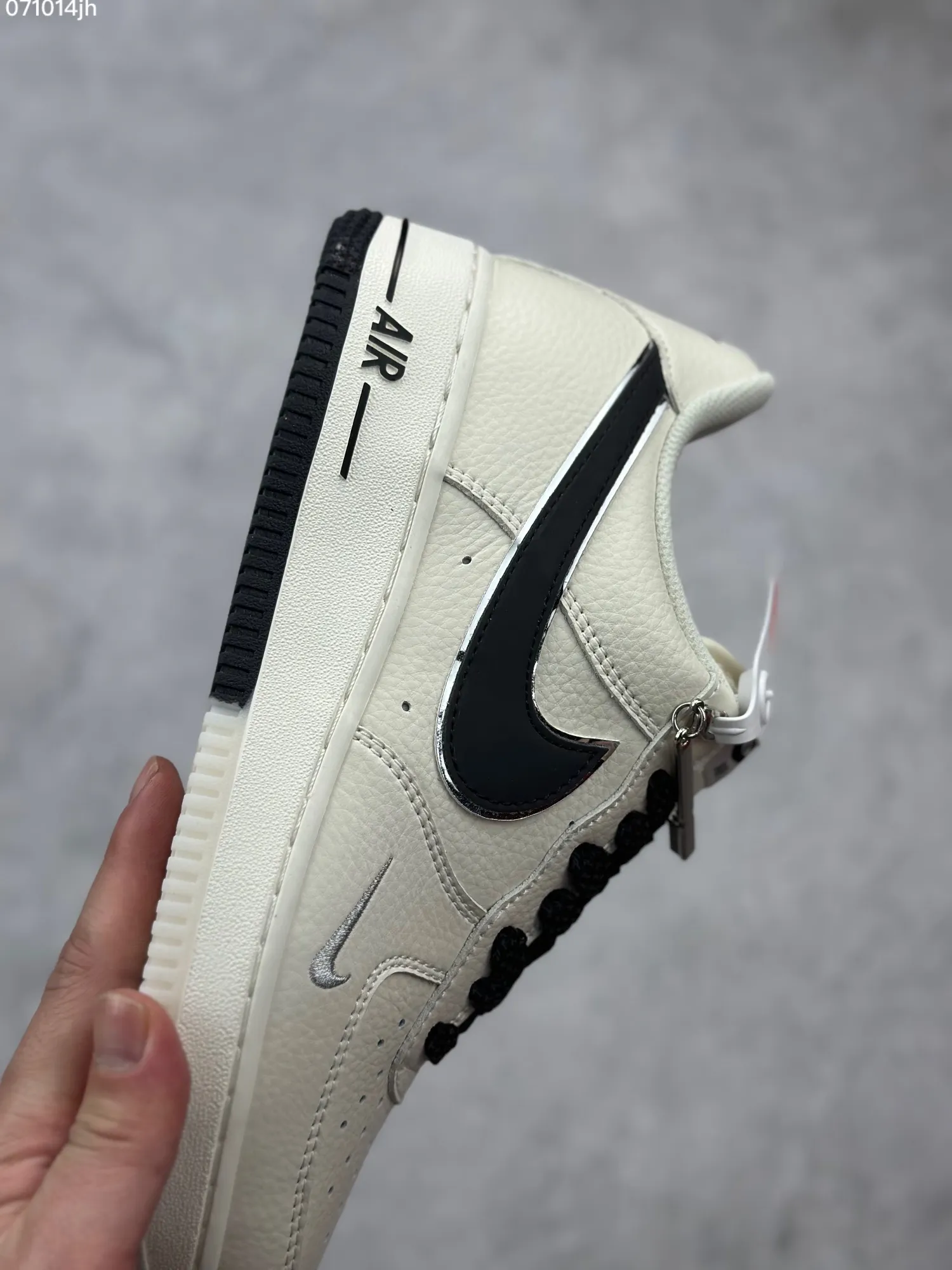 Nike Air Force 1 Low ‘Full Star’ – Cream Black, Custom Low-Top Rep Shoes, Top-Quality Replica Sneakers, Size 36- Premium 1057